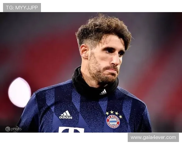 比朔夫首发登场感言：在拜仁踢球轻松 团队协作让我受益良多