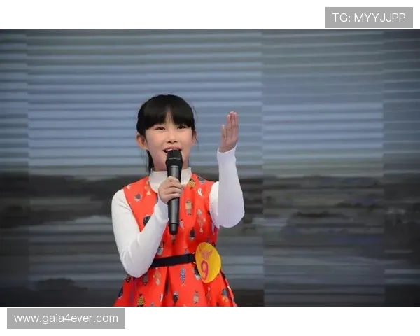 “句”力“丹”心显真“容”