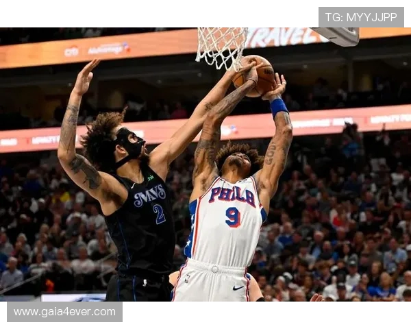 原创NBA冷门夜！独行侠残阵逆转创奇迹，快船沉底，西部排名地震！